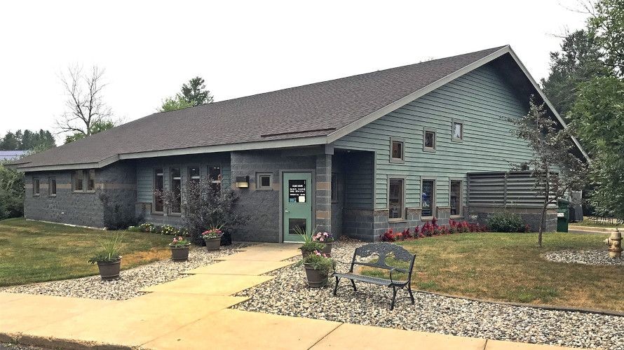 03-grand-rapids-veterinary-clinic-bldg01